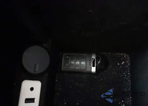 2010 Cadillac Srx Performance Collection z USA, uszkodzony, nr VIN 3GYFNBEY7AS598114